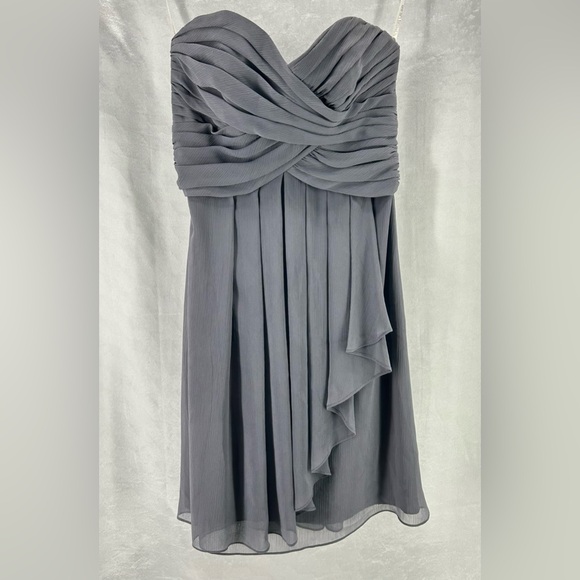 David's Bridal Dresses & Skirts - David's Bridal Strapless Dress Size 2